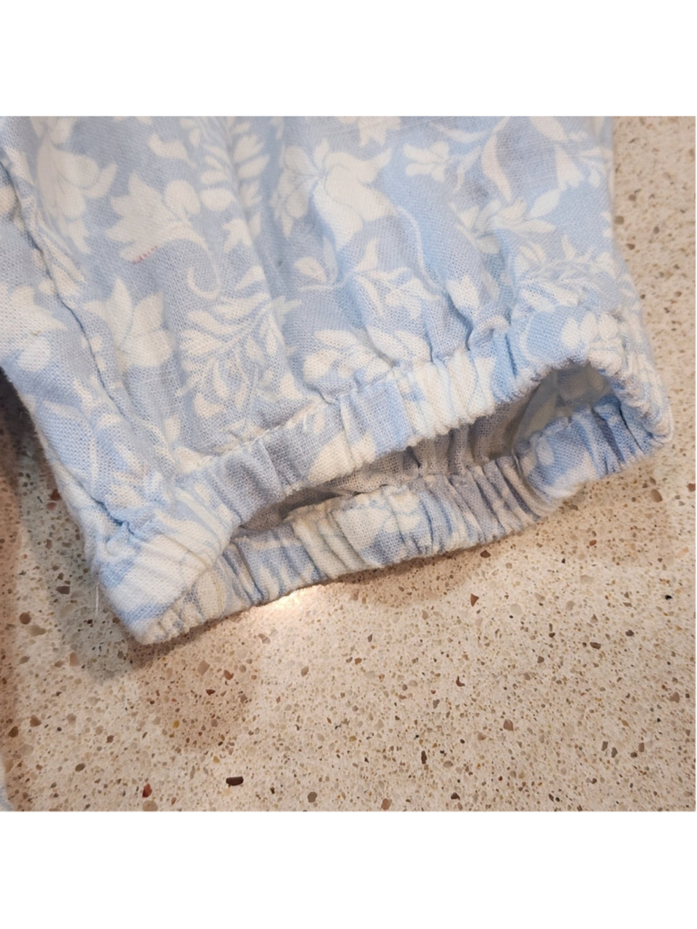Joie 2x linen blend blue white floral button v cottage - Picture 6 of 8